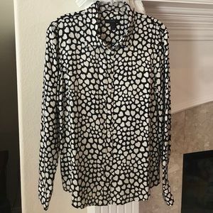 EUC J. Crew Silk Boy Shirt in Heart Throb Size 6